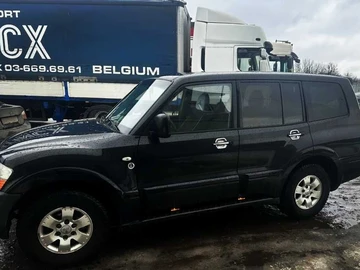 Авто Mitsubishi Pajero 2005 № 8510224