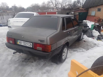 Авто ВАЗ 21099 2003 № 8510300