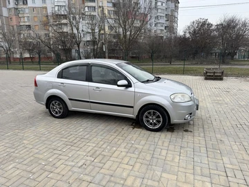 Авто Chevrolet Aveo 2007 № 8510357