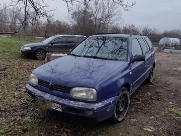 Авто Volkswagen Golf 1998 № 8510372