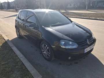 Авто Volkswagen Golf 2004 № 8510828