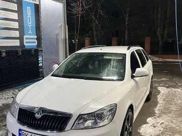 Авто Skoda Octavia 2012 № 8510953