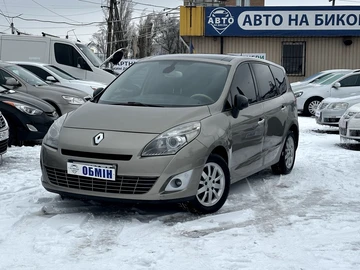 Авто Renault Scenic 2011 № 8511036