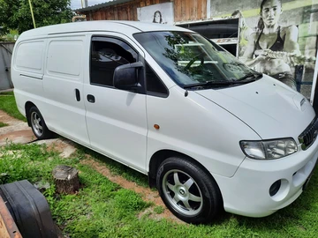 Авто Hyundai H1 Starex  1999 № 8511088