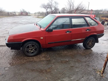 Авто ВАЗ 2109 1995 № 8511106