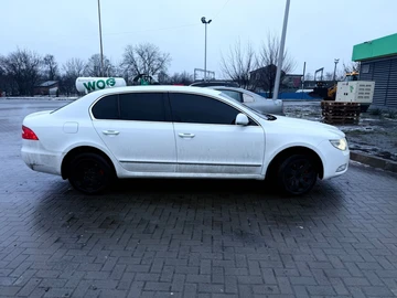 Авто Skoda Superb 2012 № 8511176