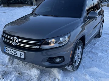 Авто Volkswagen Tiguan 2011 № 8511179