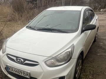 Авто Hyundai Accent 2013 № 8511220