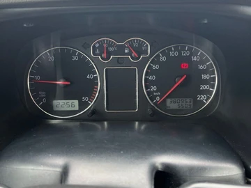 Авто Volkswagen Transporter 2002 № 8511227
