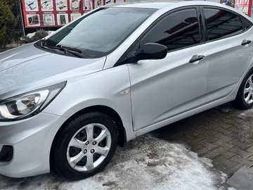 Авто Hyundai Accent 2013 № 8511326