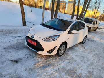 Авто Toyota Prius 2020 № 8511409