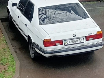 Авто BMW 7 Серия 1988 № 8511415