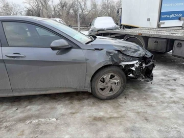 Авто Hyundai Elantra 2025 № 8511588