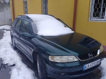Авто Opel Vectra 1998 № 8511590
