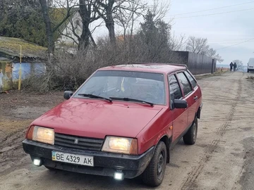 Авто ВАЗ 2109 1996 № 8511631