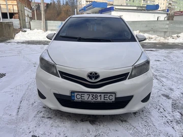 Авто Toyota Yaris 2011 № 8511694