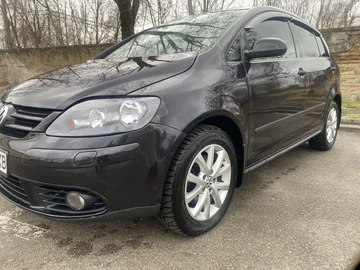 Авто Volkswagen Golf Plus 2008 № 8511774