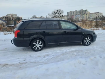 Авто Toyota Avensis 2005 № 8511775