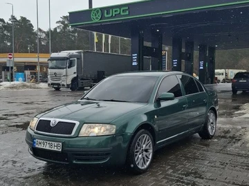 Авто Skoda Superb 2004 № 8511788
