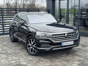 Авто Volkswagen Touareg 2021 № 8511943