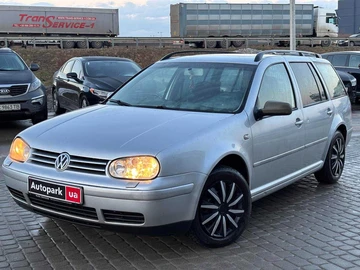 Авто Volkswagen Golf 2001 № 8512012