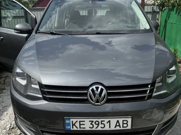 Авто Volkswagen Sharan 2011 № 8512103