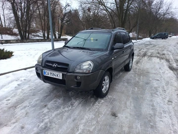 Авто Hyundai Tucson 2007 № 8512132