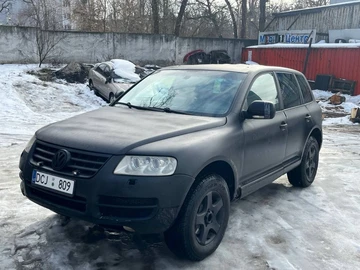 Авто Volkswagen Touareg 2005 № 8512138