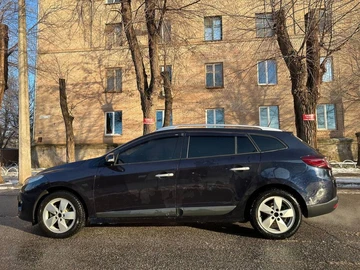 Авто Renault Megane 2010 № 8512299