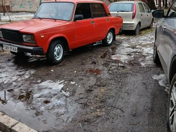 Авто ВАЗ 2107 1986 № 8512398