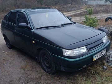 Авто ВАЗ 2112 2003 № 8512470