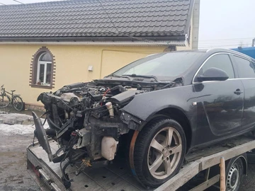 Авто Opel Insignia 2011 № 8512654