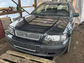Авто Volvo V40 Kombi 2003 № 8512663