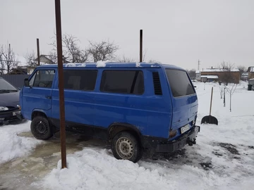 Авто Volkswagen Transporter 1988 № 8512682