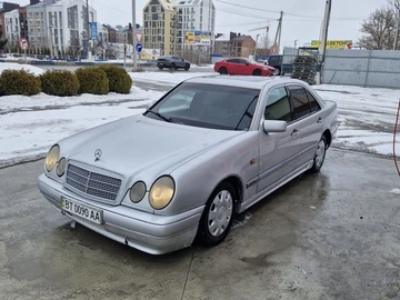 Авто Mercedes 220 1996 № 8512906