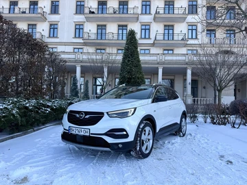 Авто Opel Admiral 2020 № 8512910