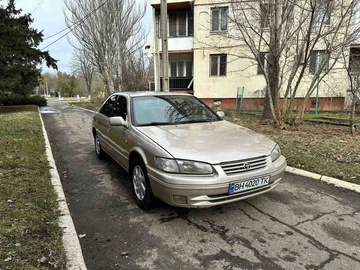 Авто Toyota Camry 1999 № 8512931