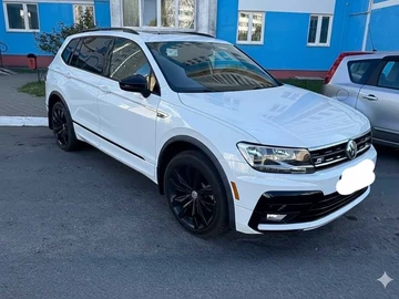 Авто Volkswagen Tiguan 2020 № 8512957