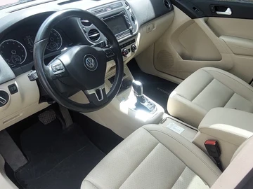 Авто Volkswagen Tiguan 2015 № 8512997