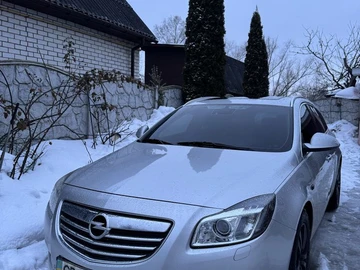 Авто Opel Insignia 2011 № 8513009