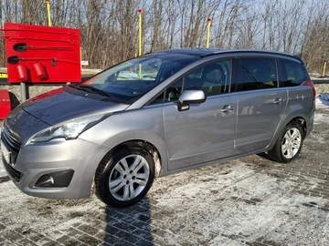 Авто Peugeot 5008 2014 № 8513219