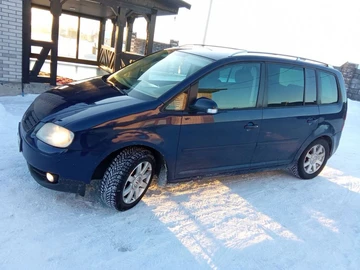 Авто Volkswagen Touran 2003 № 8513329