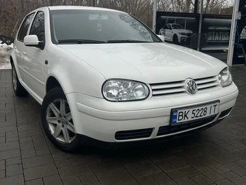 Авто Volkswagen Golf 2003 № 8513340