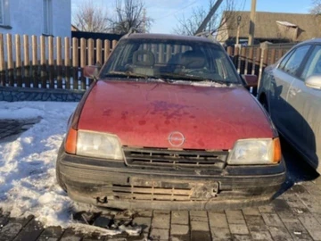 Авто Opel Kadett 1990 № 8513388