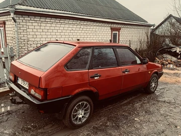 Авто ВАЗ 2109 1991 № 8513389