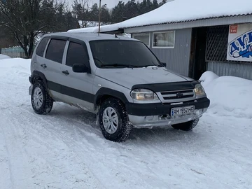 Авто Chevrolet Niva 2005 № 8513394