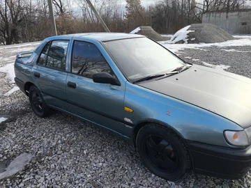 Авто Nissan Sunny 1995 № 8513404