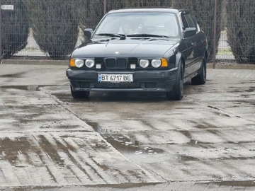 Авто BMW 5 Серия 1989 № 8513514