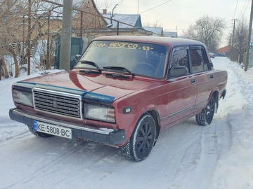 Авто ВАЗ 2107 1989 № 8513675