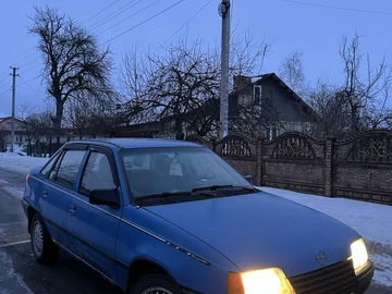 Авто Opel Admiral 1989 № 8513679